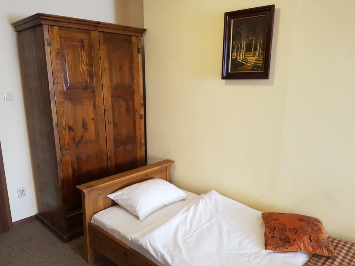 Karczma Na Woli Biłgoraj Exterior foto