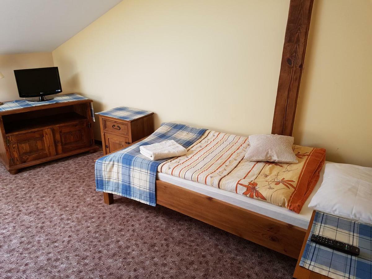 Karczma Na Woli Biłgoraj Exterior foto